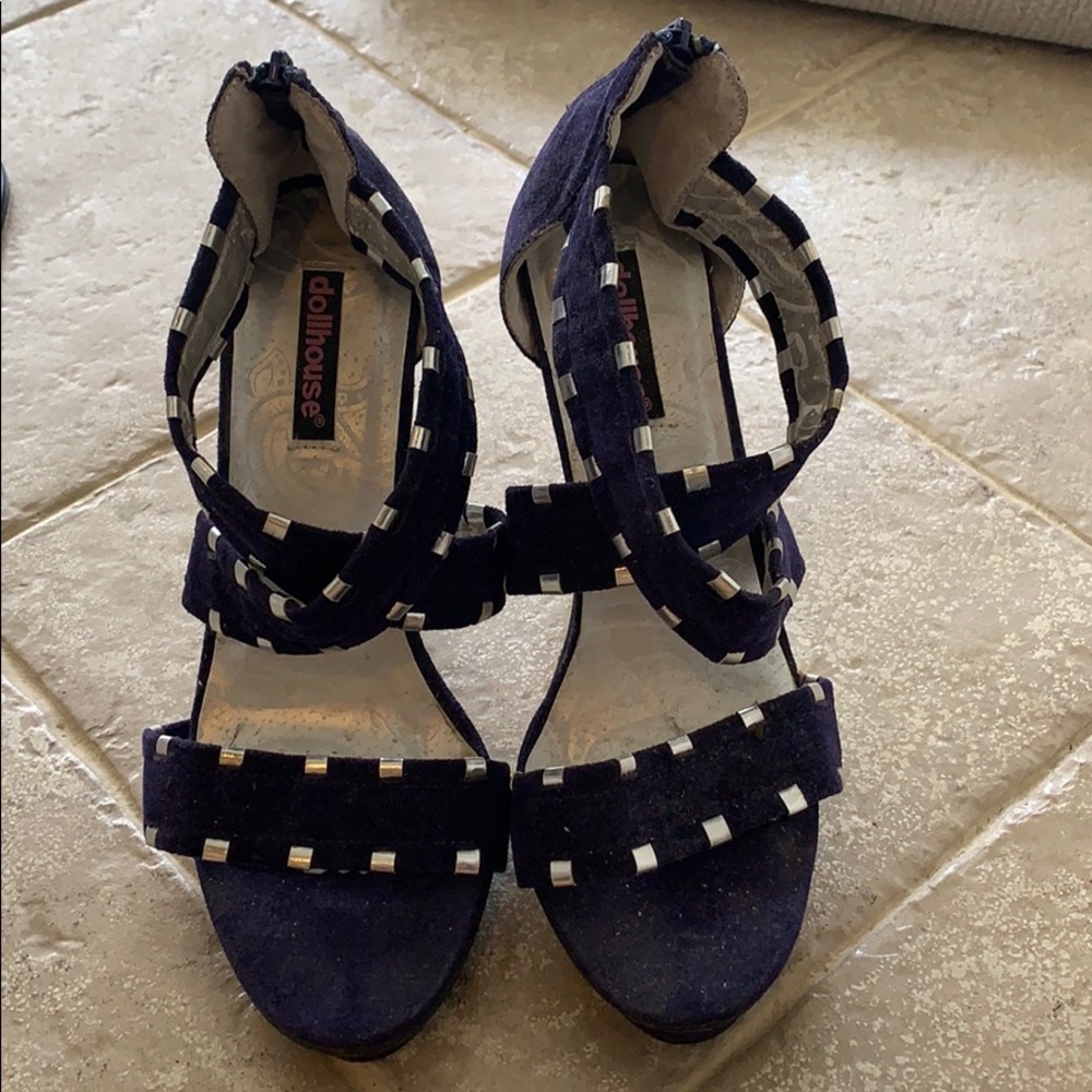 DOLLHOUSE shoes
